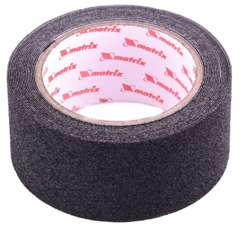Лента клейкая противоскользящая 50мм х 5м черная фото 1