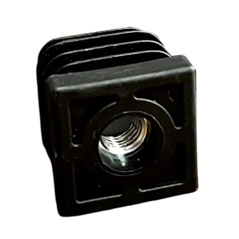 Заглушка для труб квадратная 20х20 мм с резьбой М6 фото 1