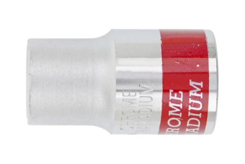 Головка торцевая хромированная 6-гранная 12 мм CrV под квадрат 1/2 Matrix фото 1